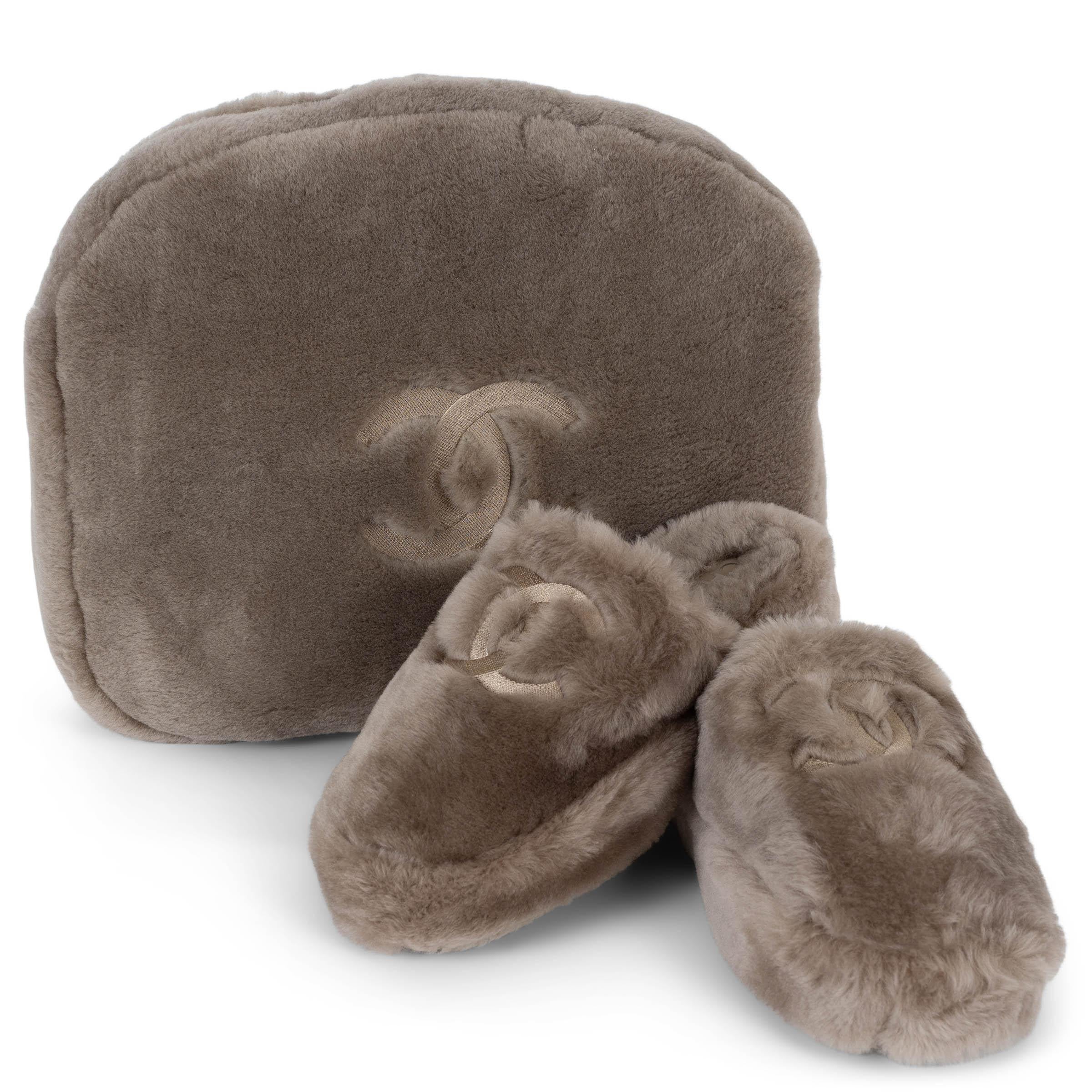 CHANEL taupe 24B SHEARLING Pantoffeln & Beutel Schuhe 37 passen 38 im Angebot 2