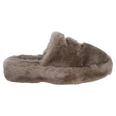 CHANEL taupe 24B SHEARLING Pantoffeln & Beutel Schuhe 37 passen 38