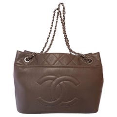 Chanel Taupe Kaviar Leder Timeless CC Soft Shopping Tote Bag