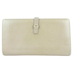 Chanel Taupe Cc Button Line Langes Bifold 11cz1005 Portemonnaie