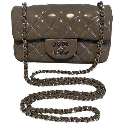 patent taupe