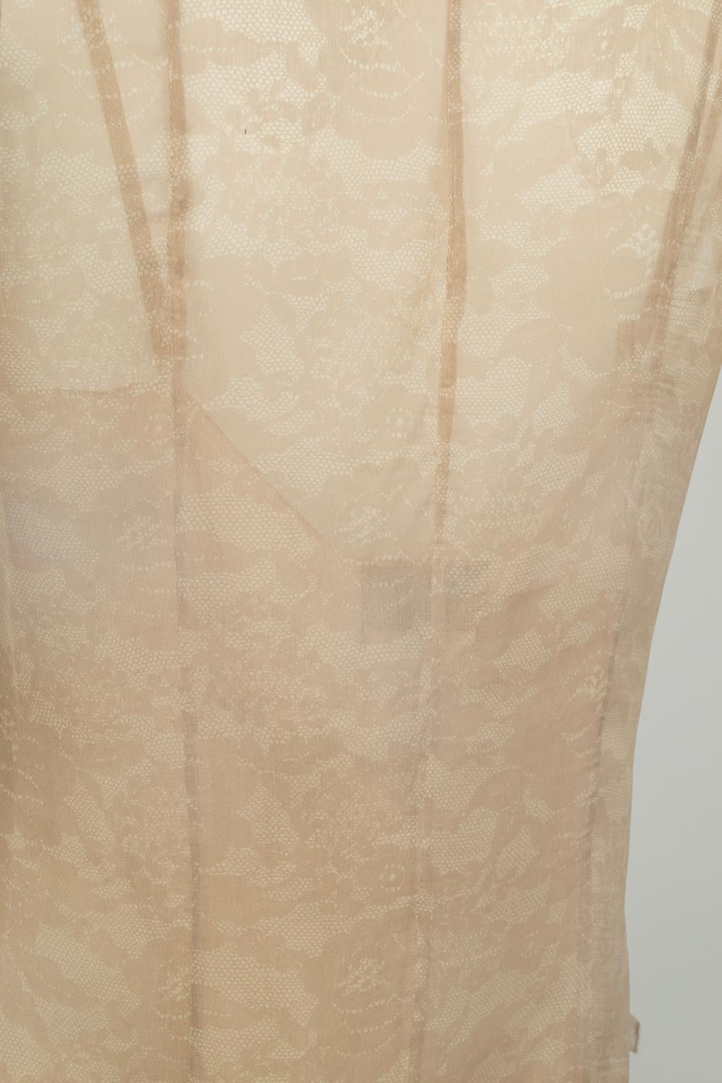 Chanel Taupe Trompe l'Oeil Lace Sleeveless Blouse and Camisole – Fr 38, 2000s For Sale 3