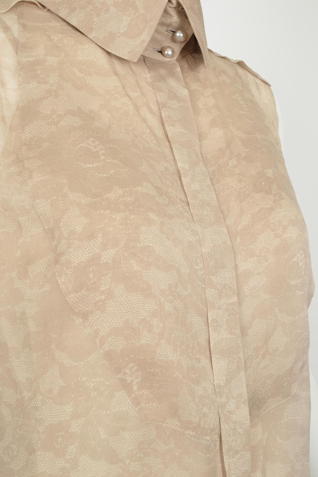 Chanel Taupe Trompe l'Oeil Lace Sleeveless Blouse and Camisole – Fr 38, 2000s For Sale 4