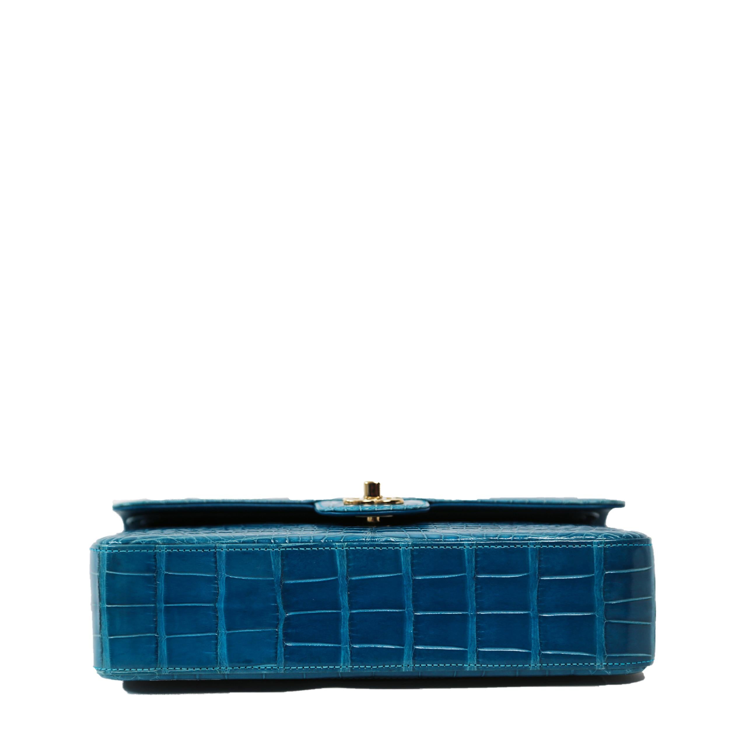 Chanel - Sac à double rabat en alligator brillant Teal Excellent état - En vente à London, GB