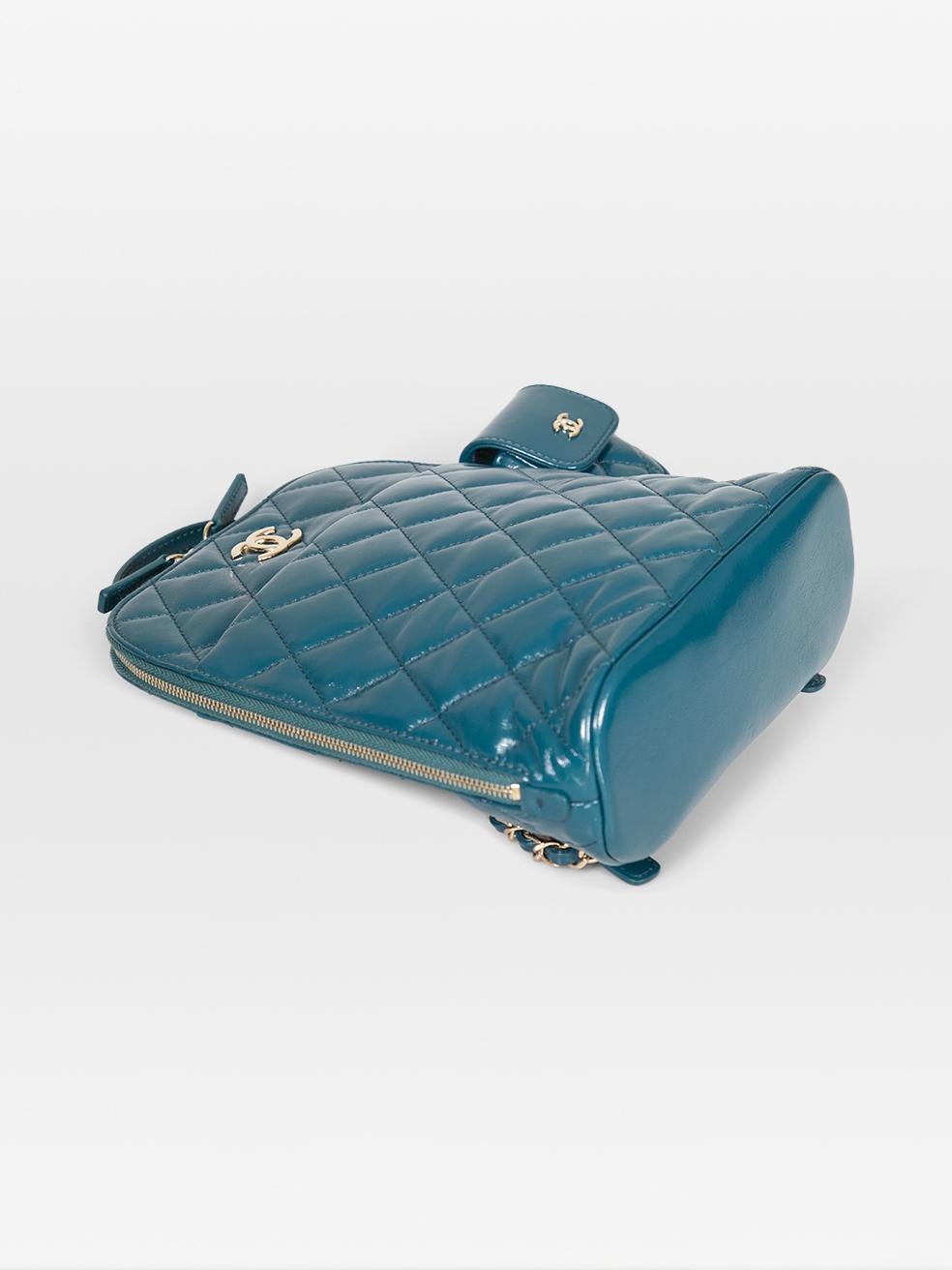 Zaino Chanel trapuntato in pelle My Pocket color verde acqua 5
