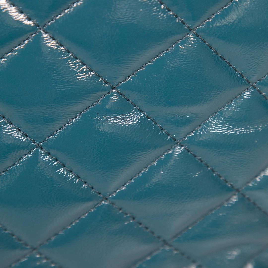 Zaino Chanel trapuntato in pelle My Pocket color verde acqua 1