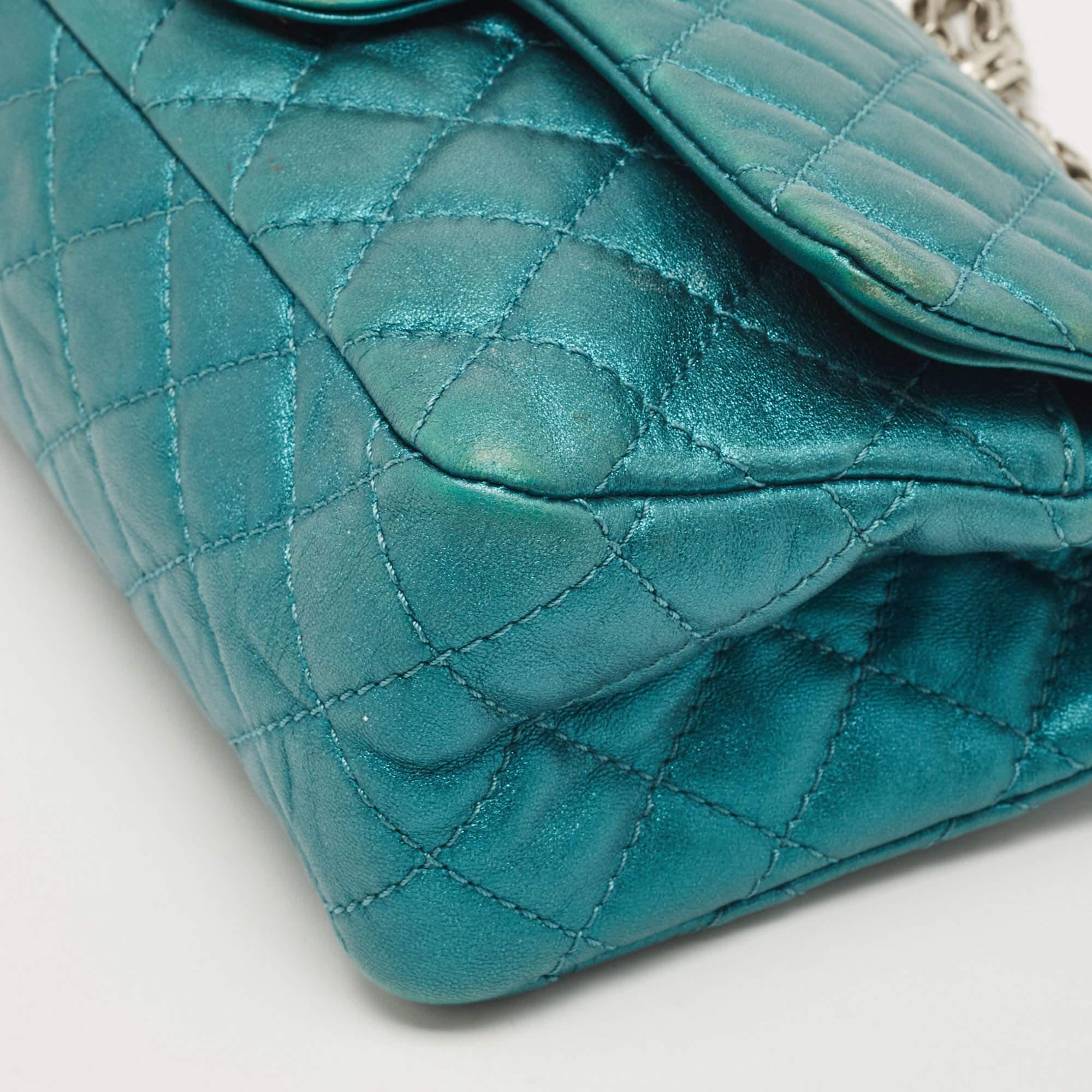 Chanel Teal Quilted Leather Reissue 2.55 Classic 225 Flap Bag 5