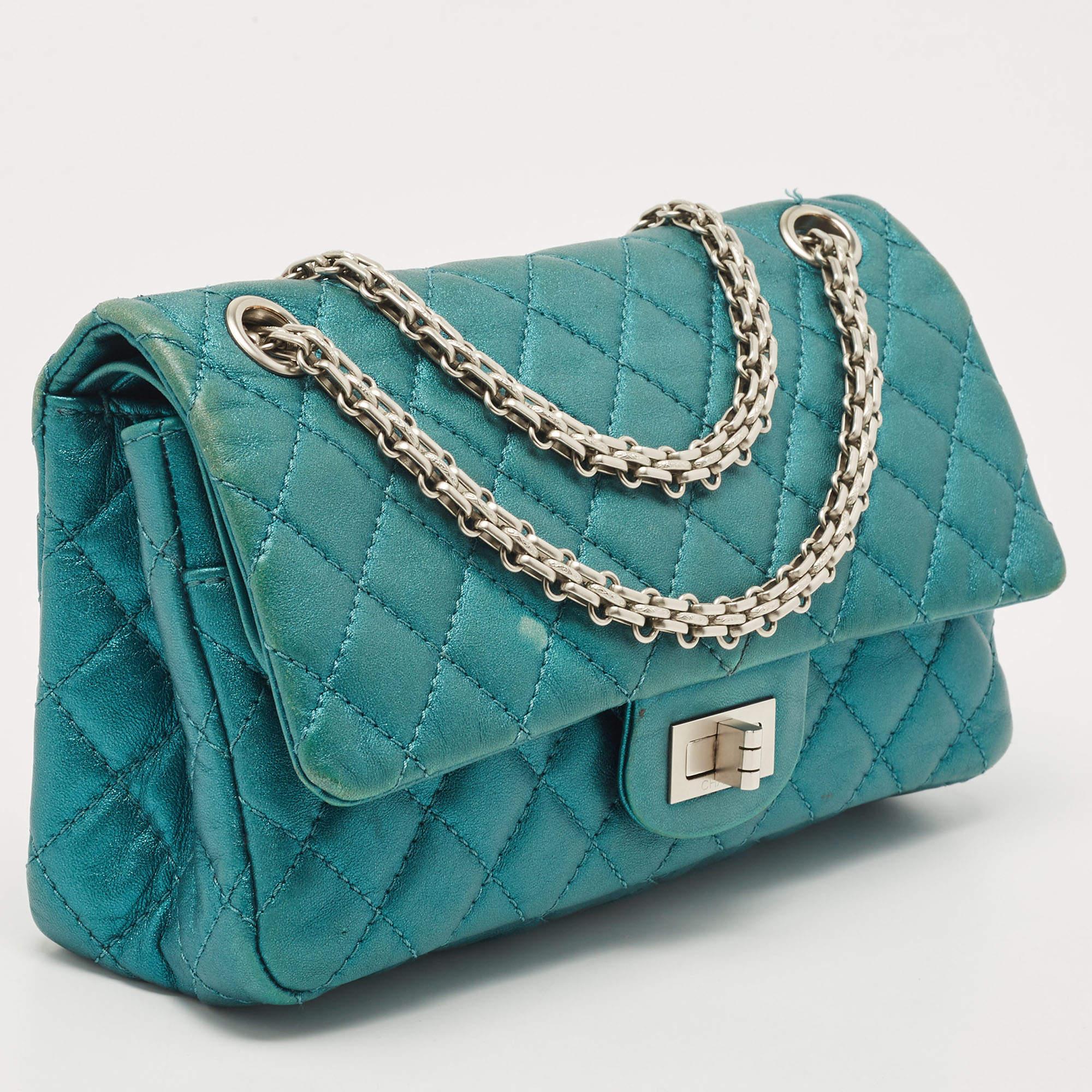 Beige Chanel Teal Quilted Leather Reissue 2.55 Classic 225 Flap Bag