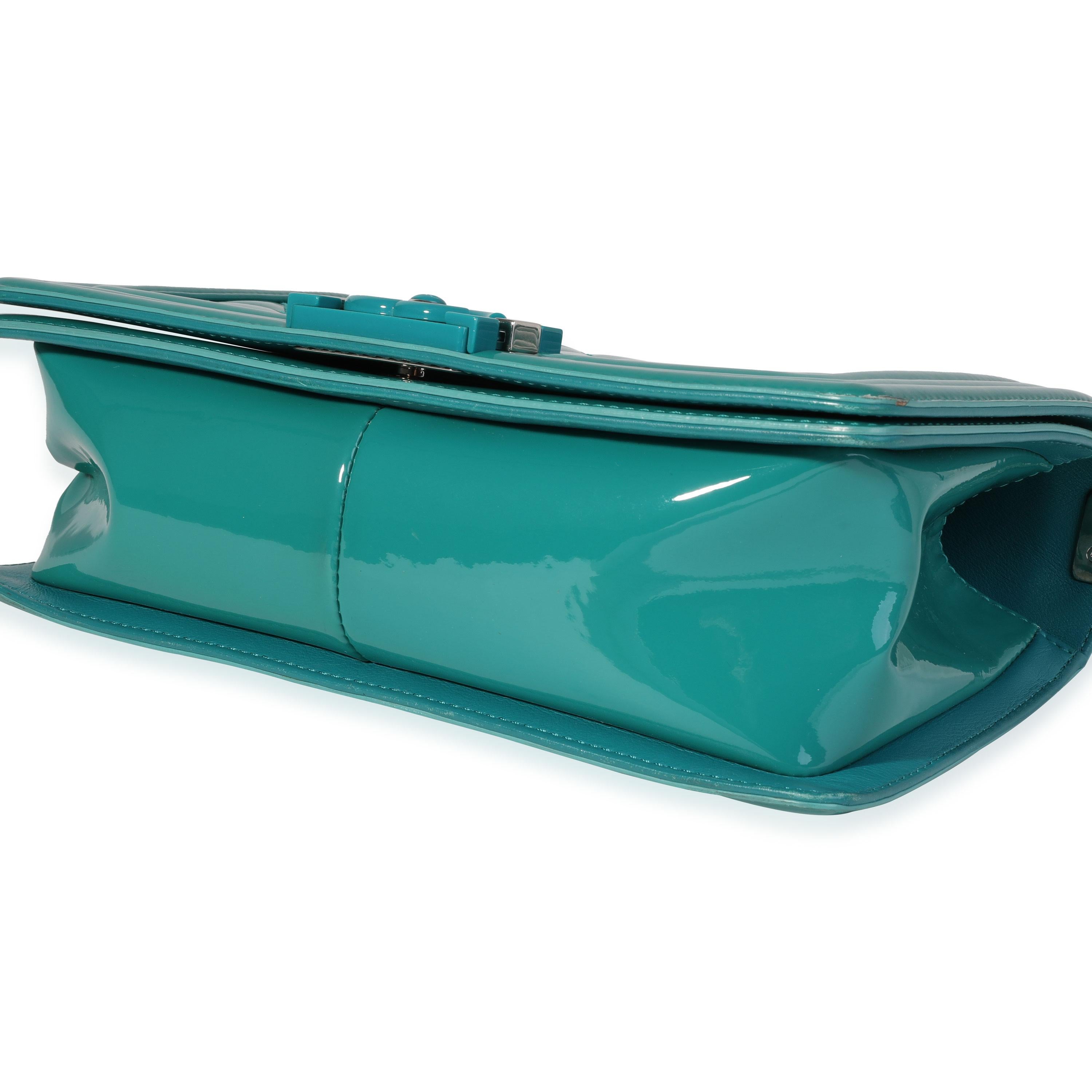 Chanel Teal Quilted Patent Leather & Plexi Old Medium Boy Bag In Excellent Condition In New York, NY