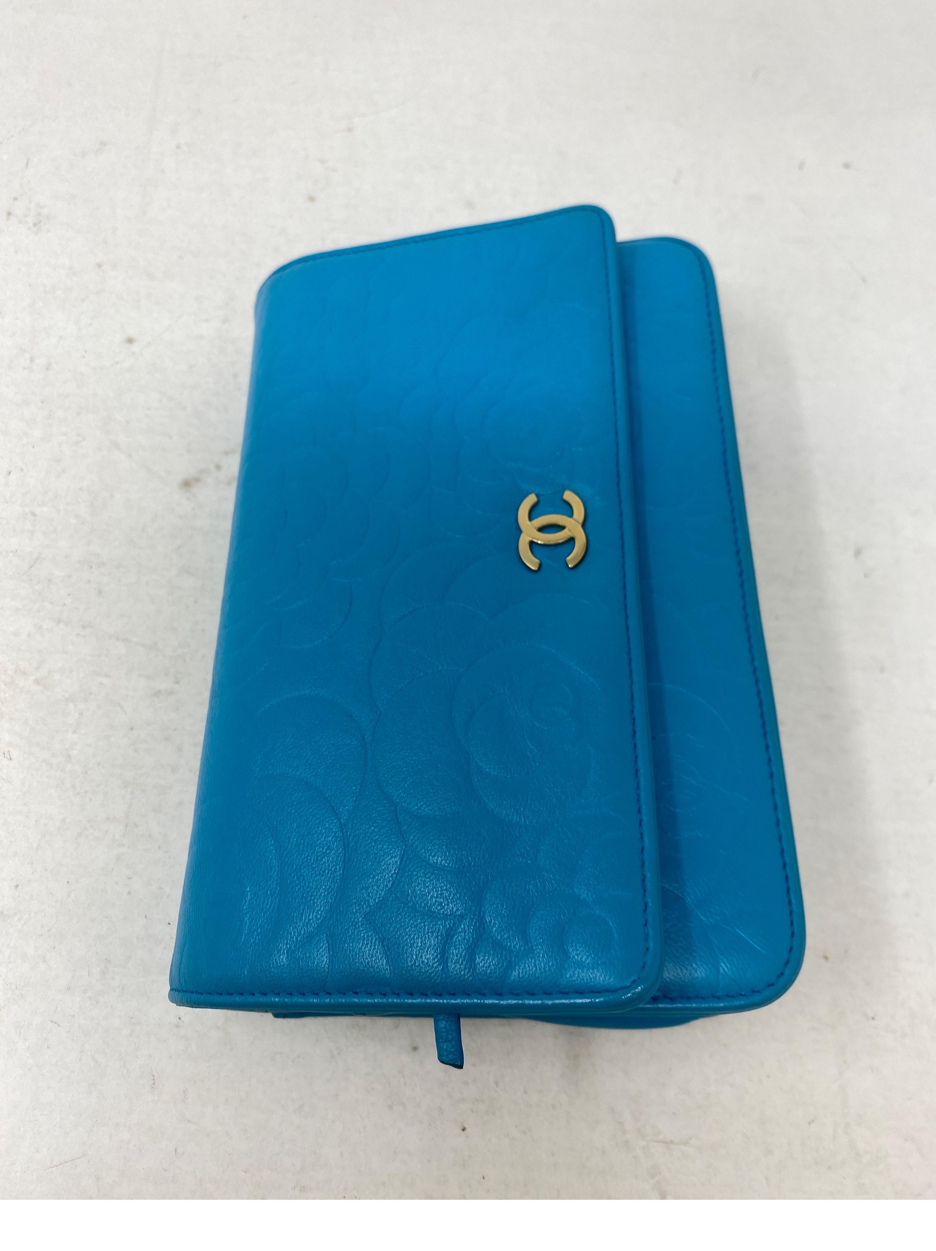 Women's or Men's Chanel Teal Wallet On A Chain Bag 