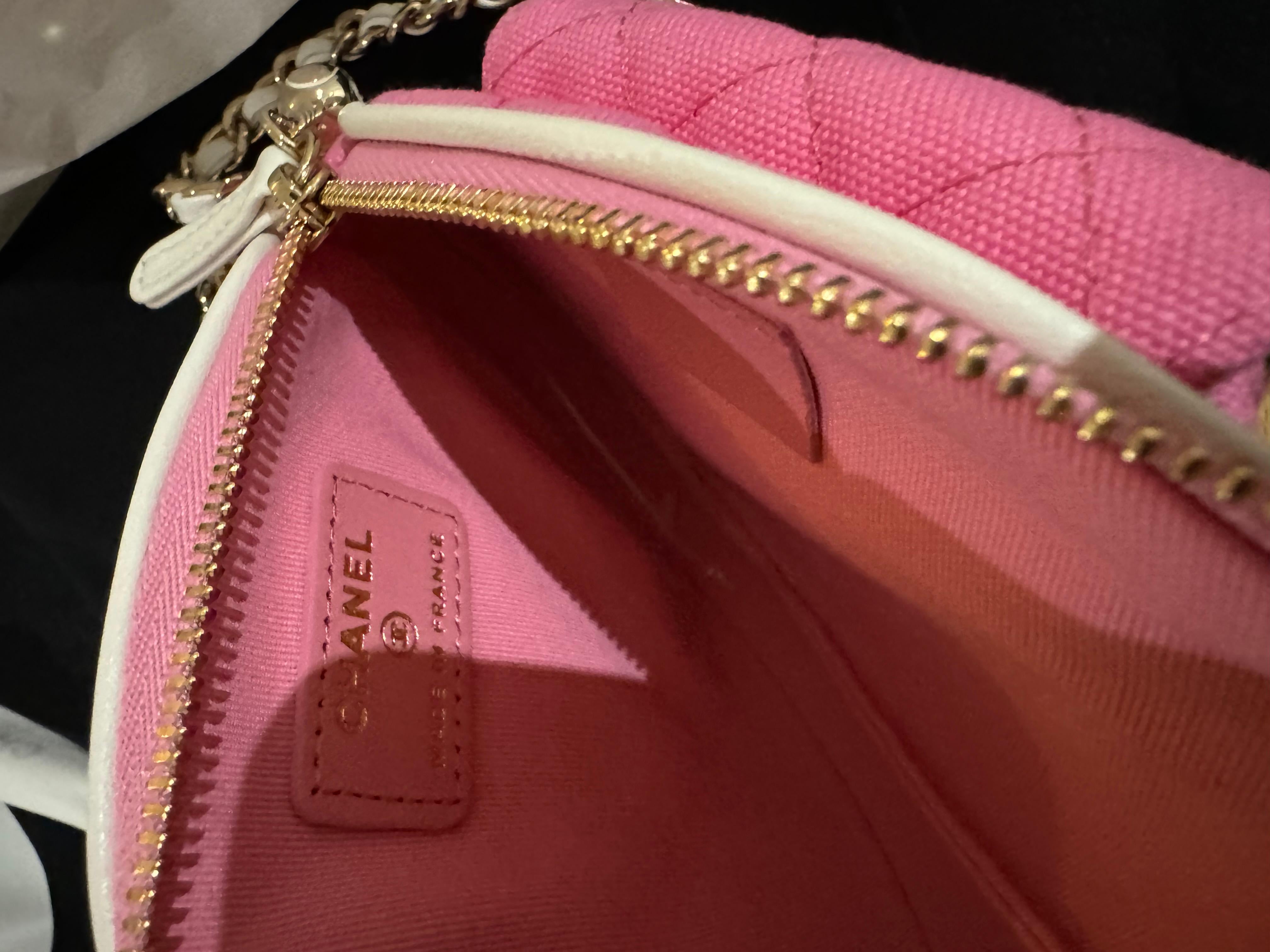 Chanel Tennis bag Barbie Pink and White  Racket Mirror Handbag Bag Runway For Sale 3