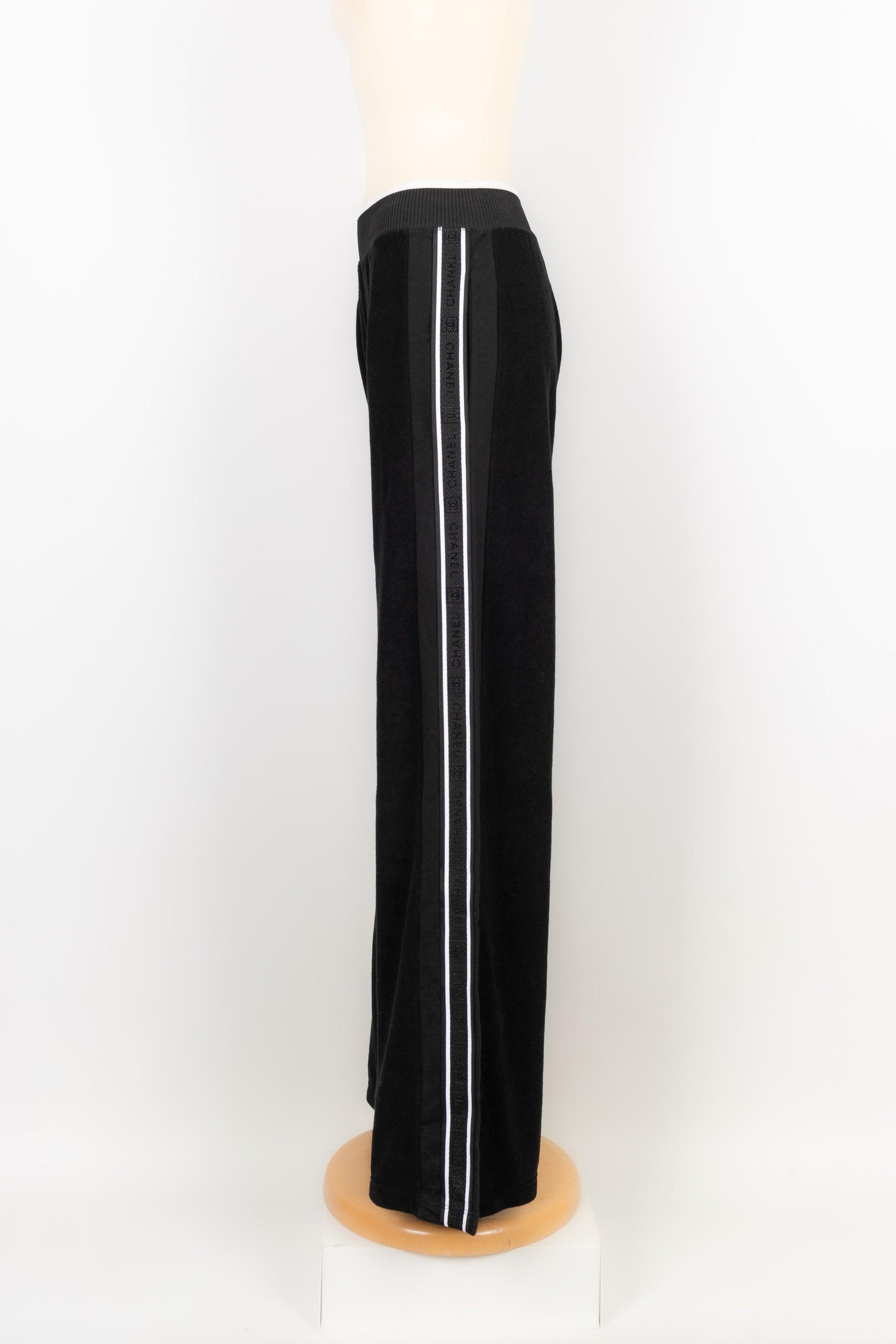 Chanel Terry Cloth Pants In Excellent Condition In SAINT-OUEN-SUR-SEINE, FR