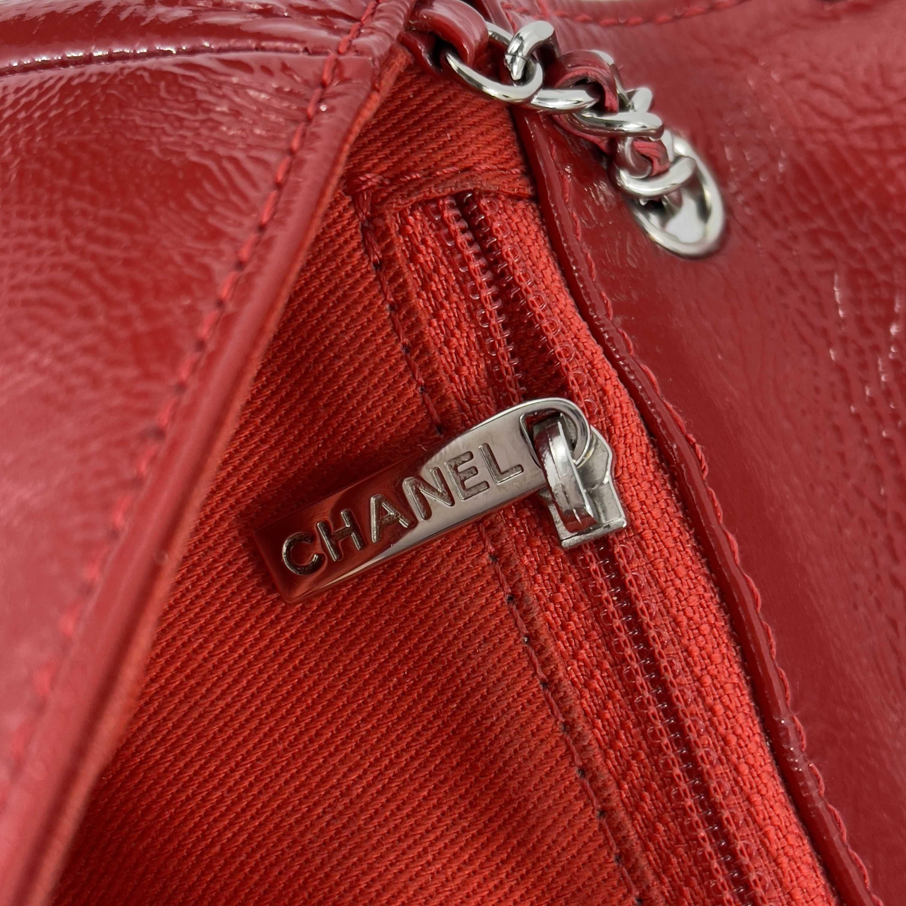 CHANEL Textured Red Patent Frame Flap CC Lock Silver Chain Shoulder Bag 9