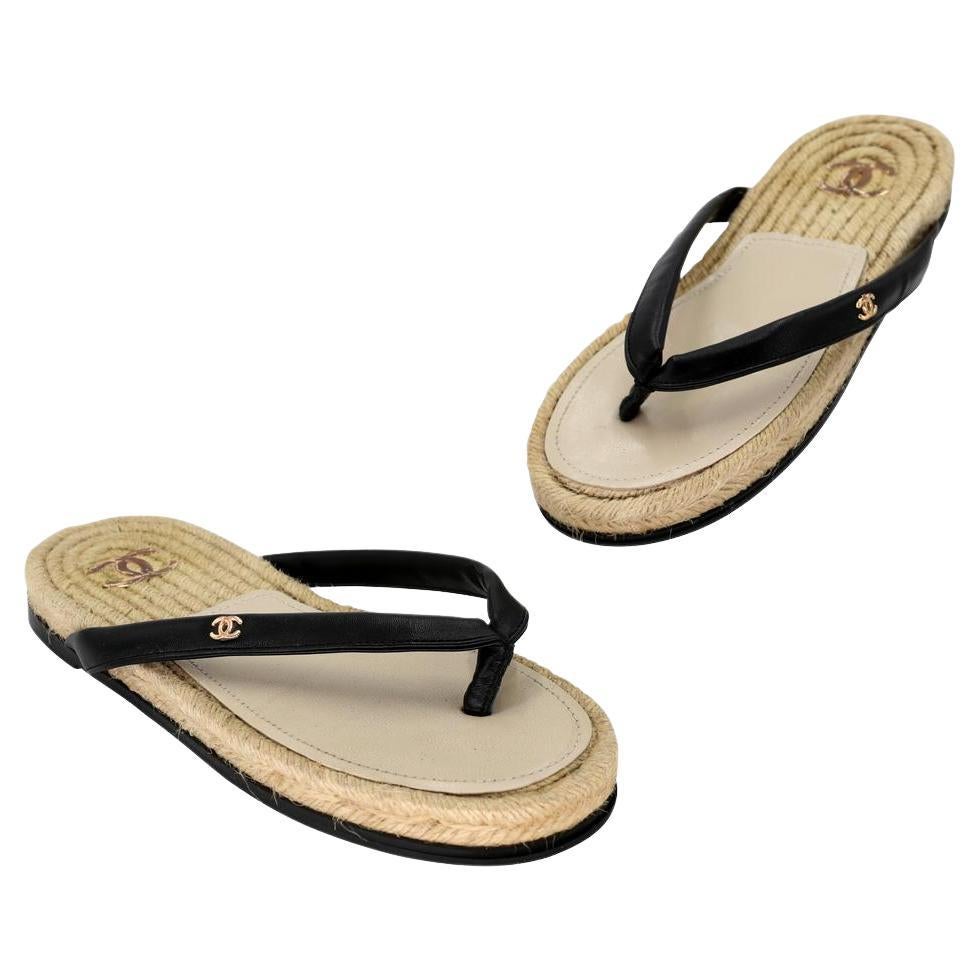 Chanel Thong 36 Summer Beach Sandals CC S0829 0008 at 1stDibs