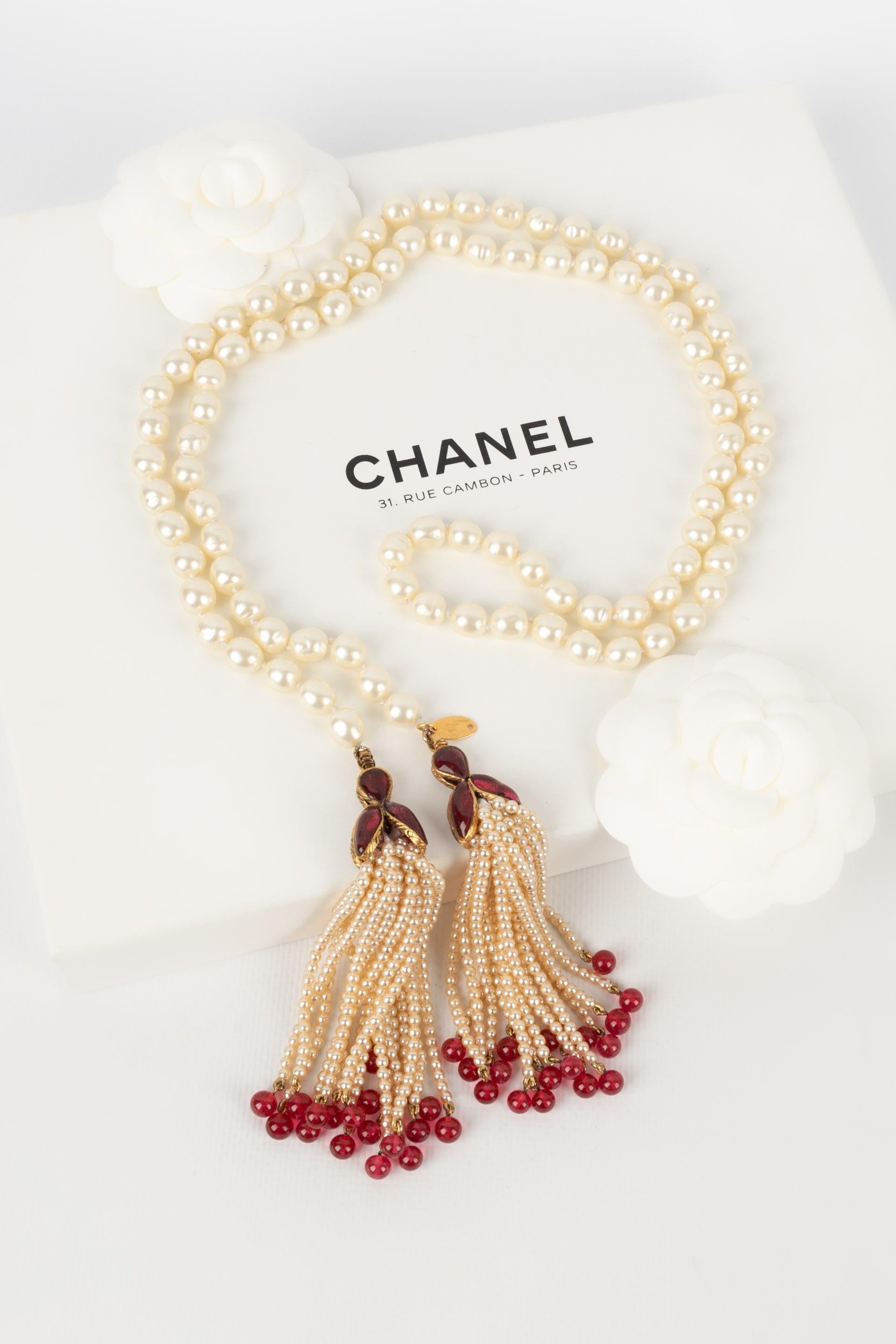 Chanel Tie Necklace with Knot Assembled Costume Pearls, 1983 For Sale 7