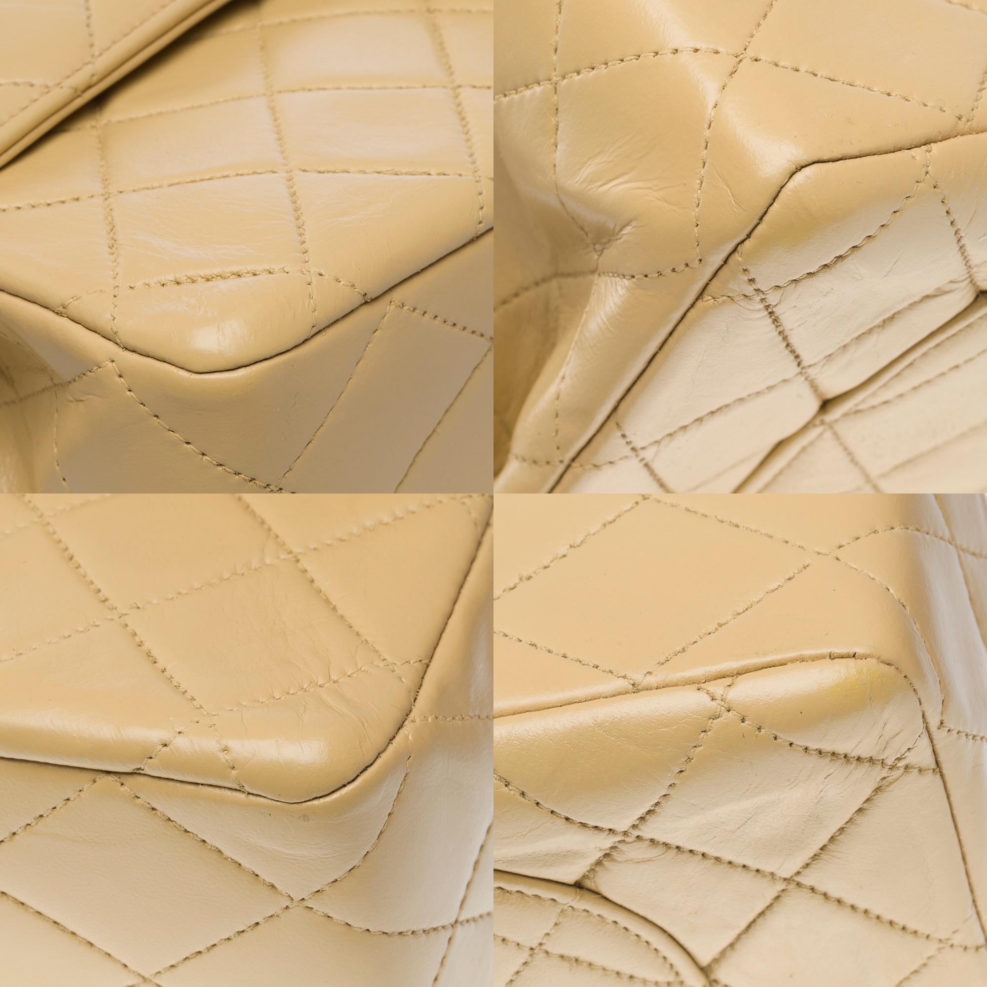 Chanel Timeless 23cm double flap shoulder bag in beige quilted lambskin, GHW 7