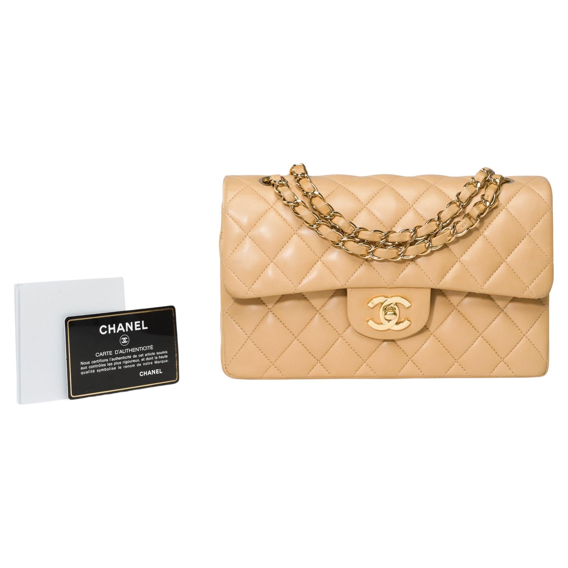Chanel Timeless 23cm double flap shoulder bag in beige quilted lambskin, GHW For Sale