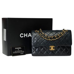 Chanel Timeless 23cm double flap shoulder bag in black quilted lambskin, GHW