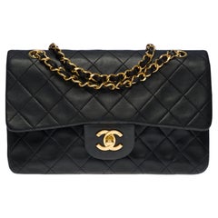 Chanel Timeless 23cm double flap shoulder bag in black quilted lambskin, GHW
