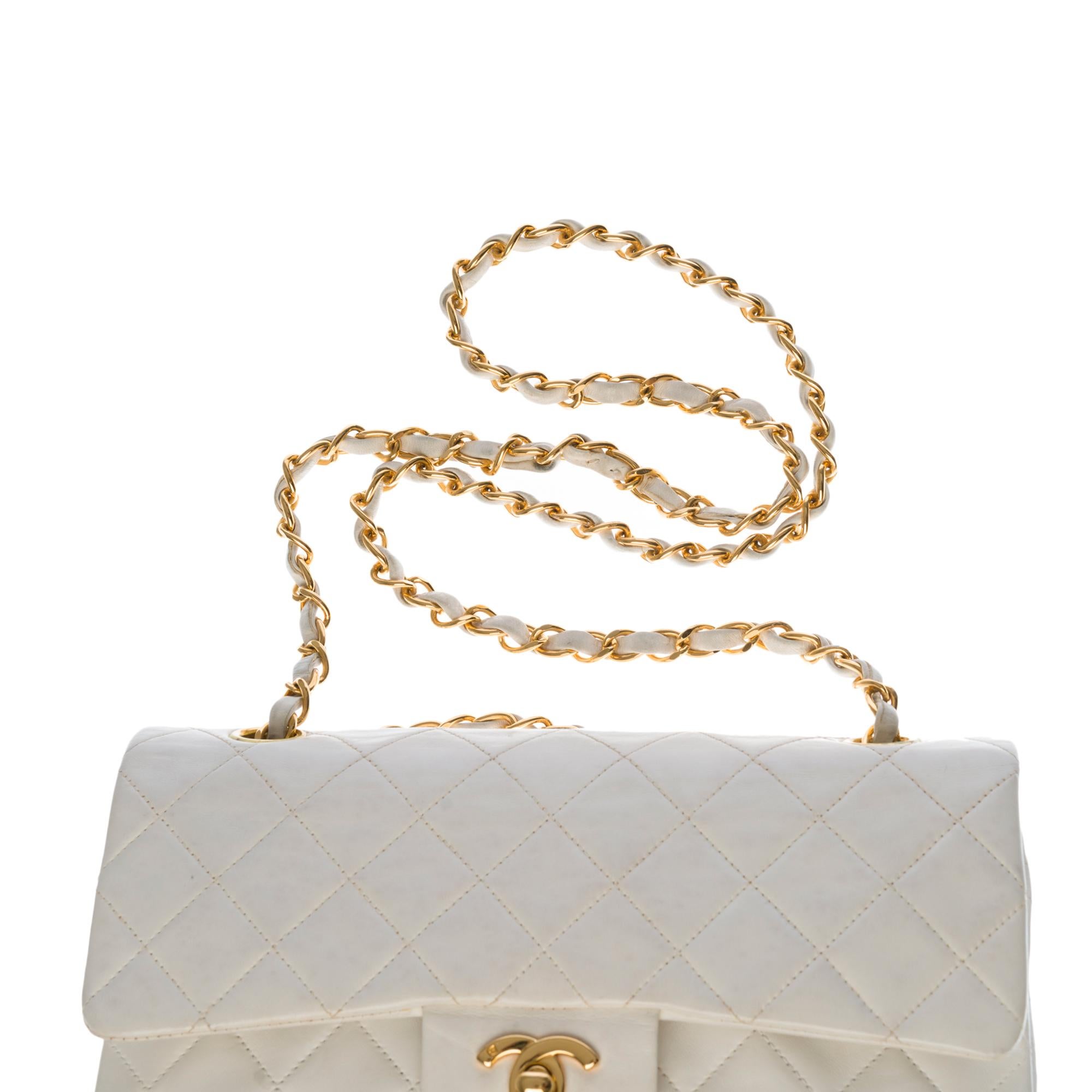 Chanel Timeless 23cm double flap Shoulder bag in White quilted lambskin, GHW 1