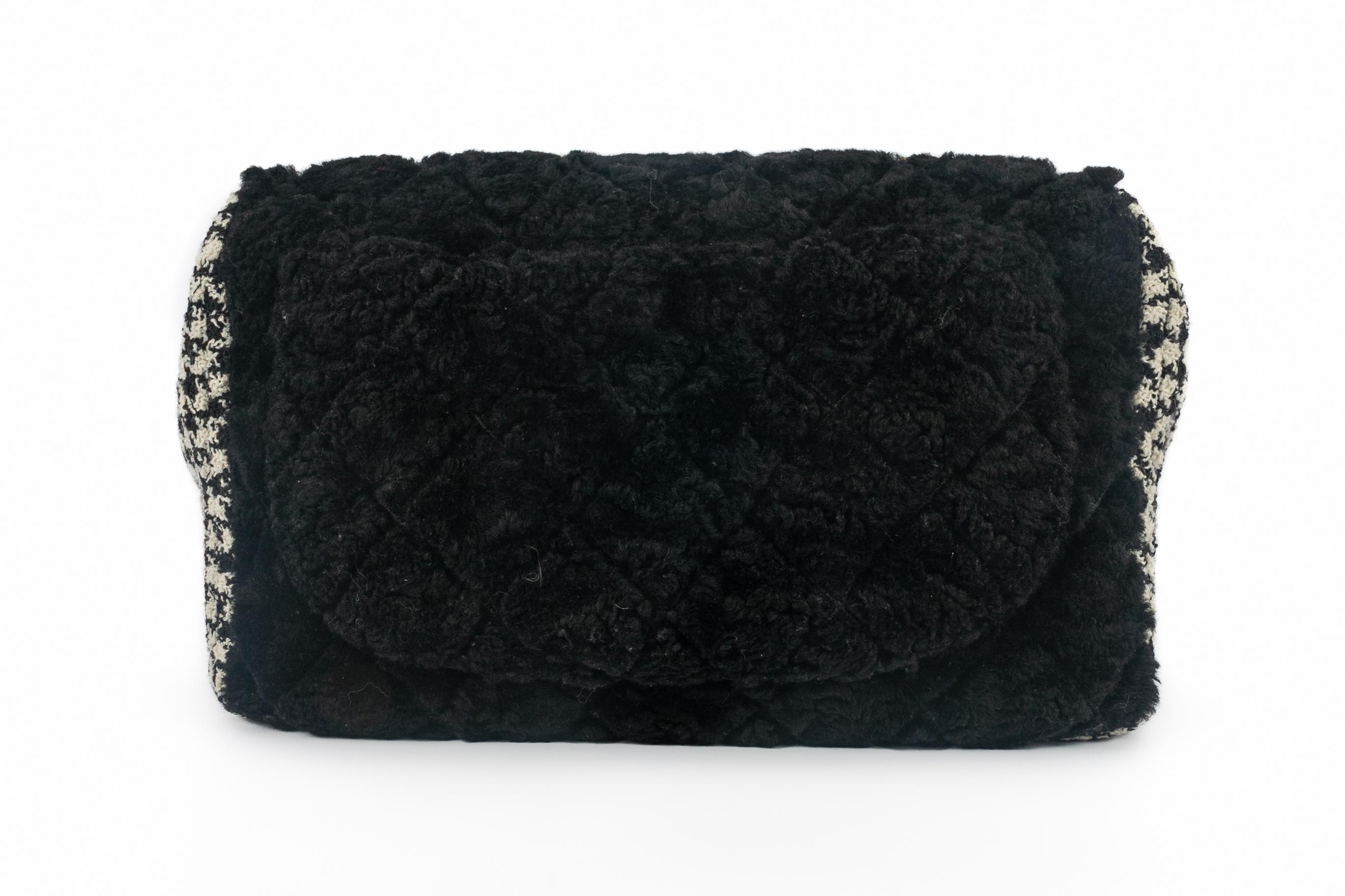 Chanel Zeitlose Tasche 2020 Limitierte Auflage Damen im Angebot