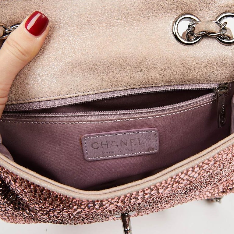 Chanel mini velvet flap bag. Pink, black. 