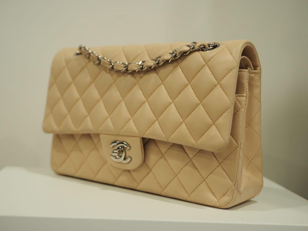 Chanel timeless beige 2.55 shoulder bag 3