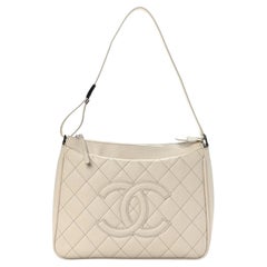 Chanel Timeless Kaviar Hobo Tasche in neutralem Perlenleder mit silberner Hardware