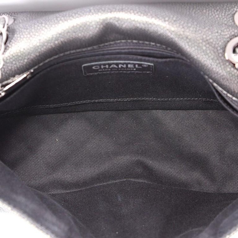 Timeless Chanel Medium Classic Flap Bag Caviar w/ box, Dustbag Black  Leather ref.167591 - Joli Closet