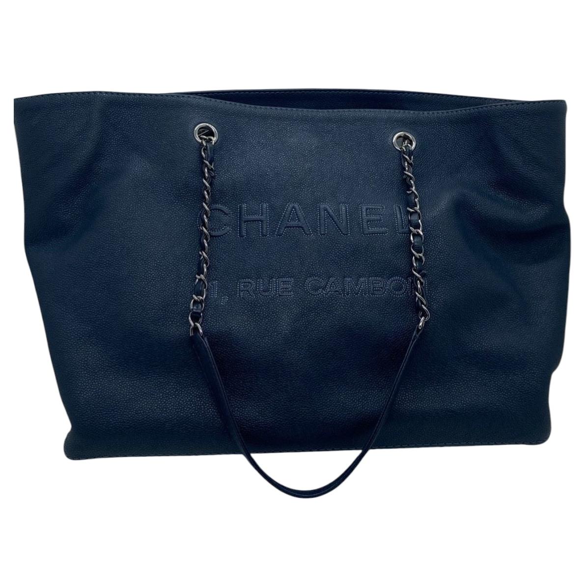CHANEL Timeless CC Soft Tote Bag Marineblau Leder Kette Riemen