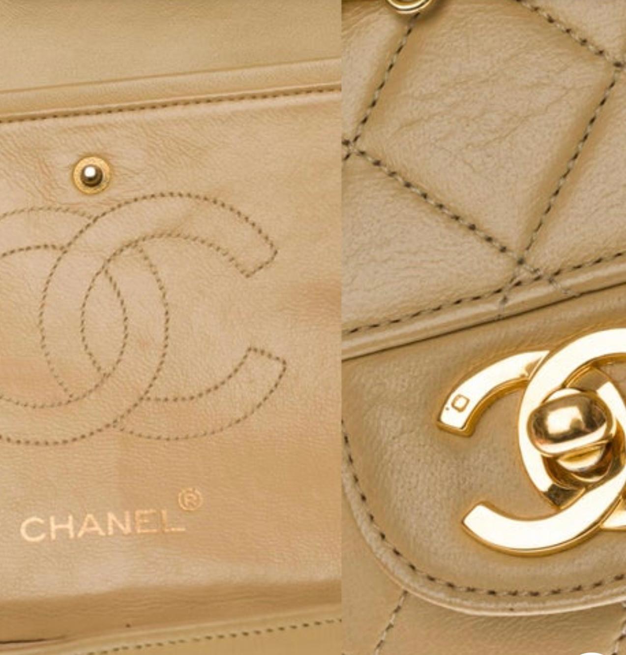 Chanel Timeless/Classic double Flap shoulder bag in beige , CC Logo, Vintage For Sale 9