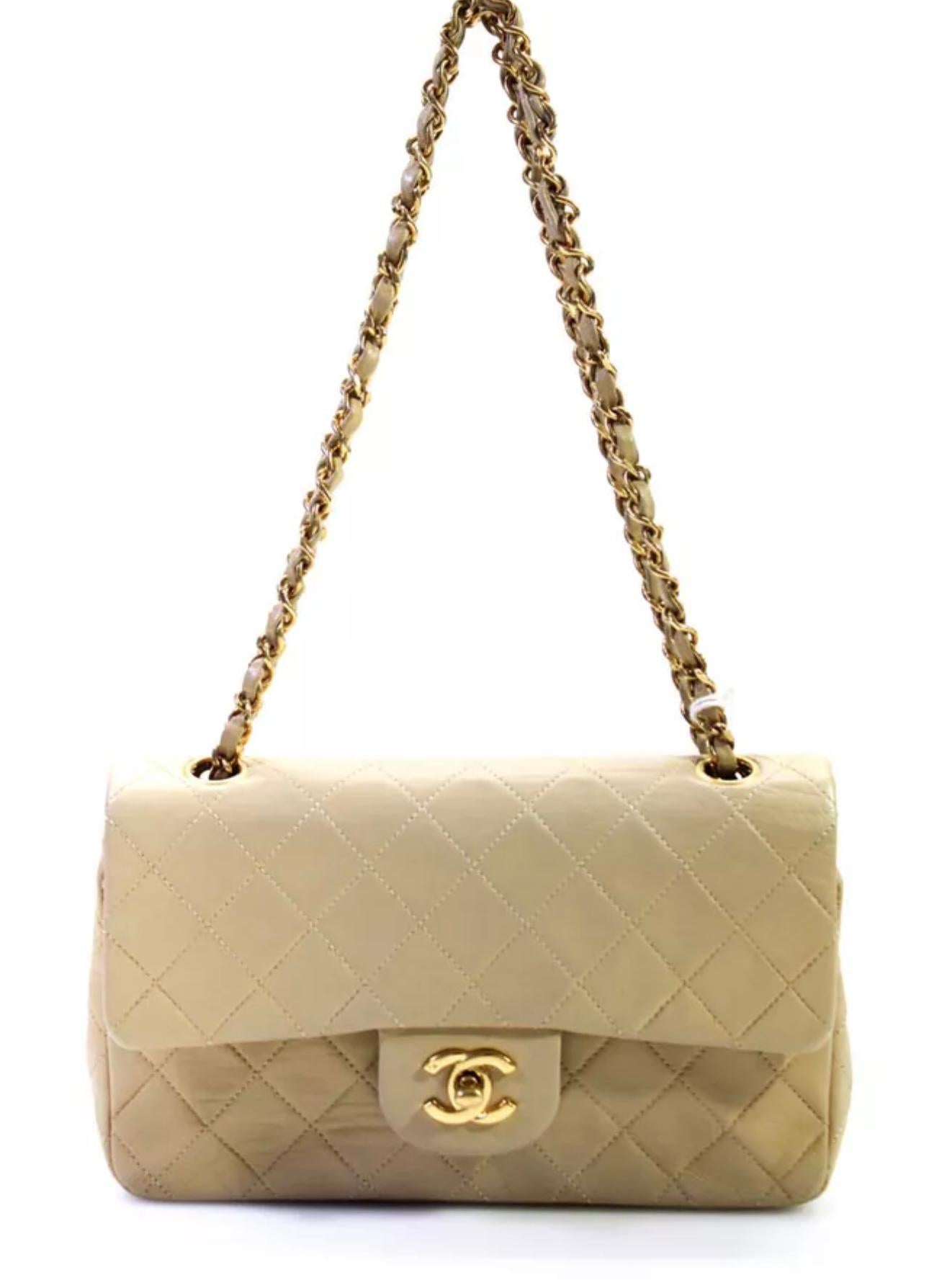 Chanel Timeless/Classic double Flap shoulder bag in beige , CC Logo, Vintage For Sale 12
