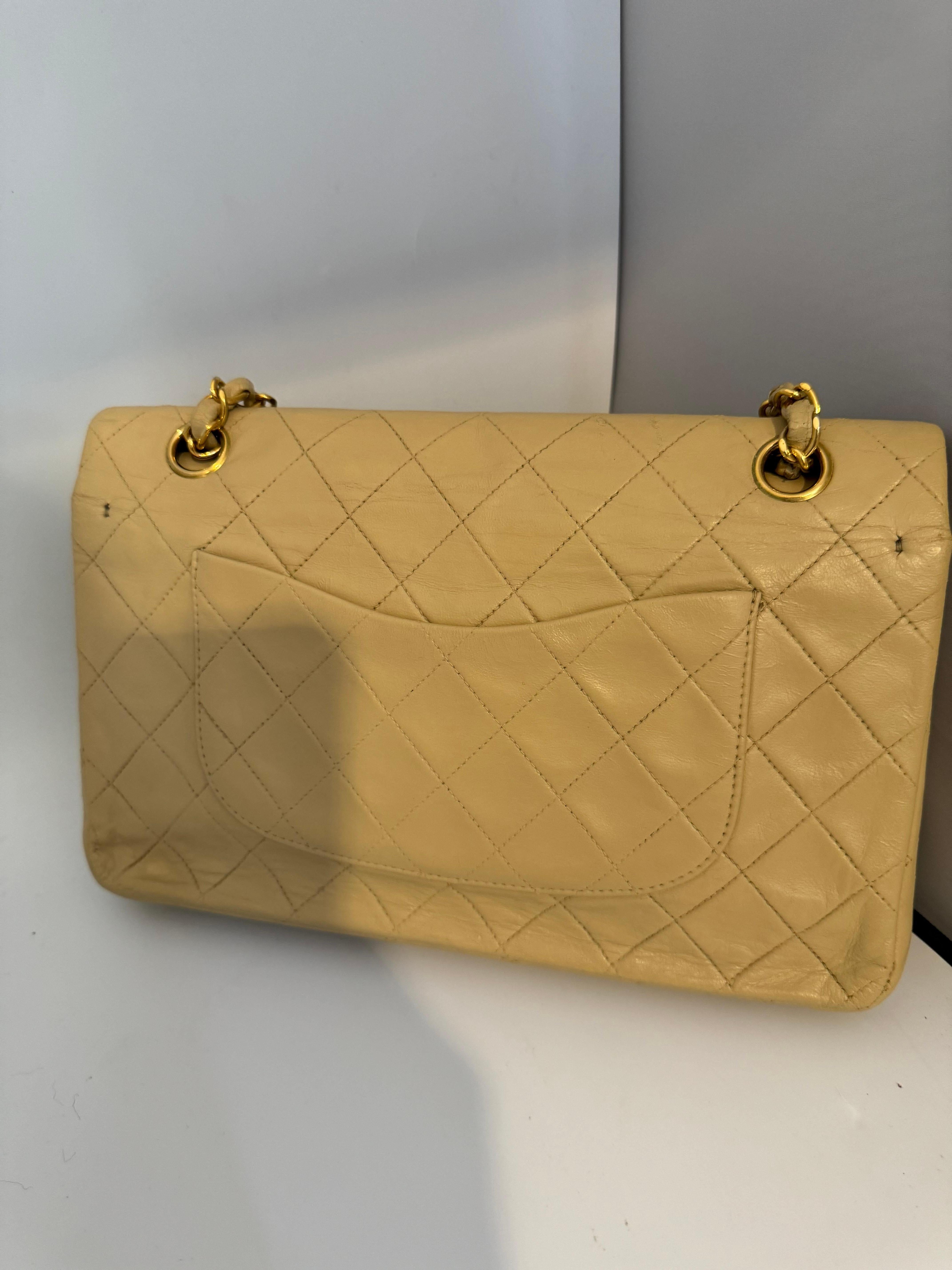Chanel Timeless/Classic double Flap shoulder bag in beige , CC Logo, Vintage For Sale 2