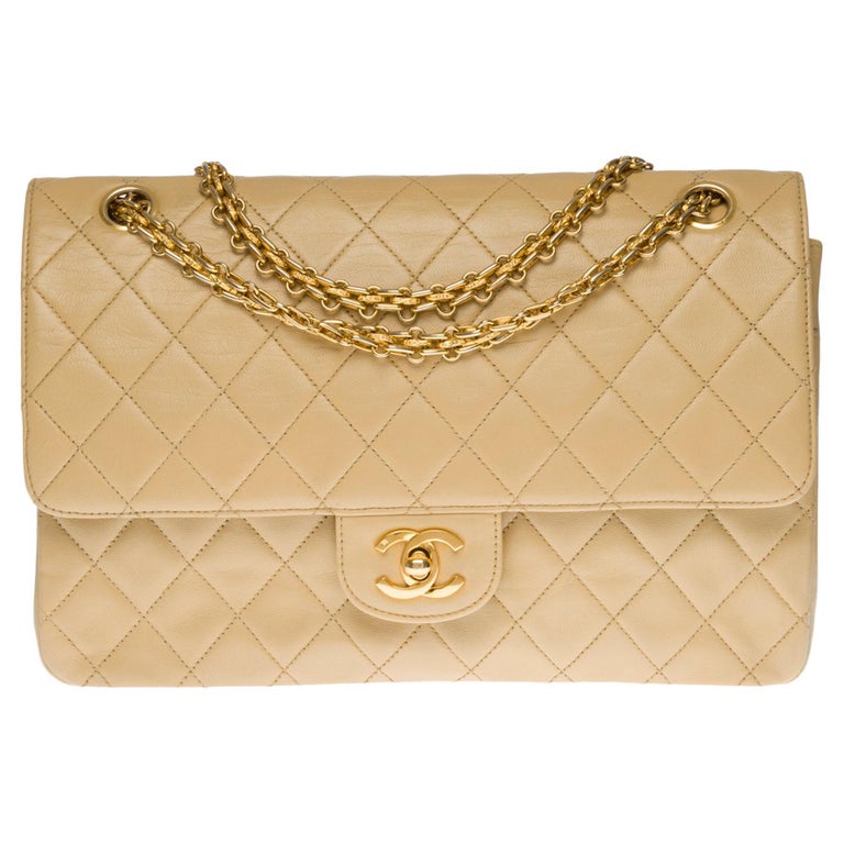 Chanel Timeless/Classic double Flap shoulder bag in beige quilted lambskin,  GHW For Sale at 1stDibs