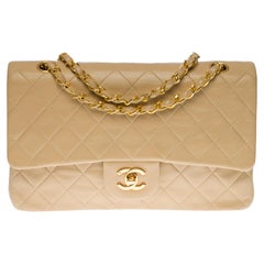 Chanel Timeless/Classic double Flap shoulder bag in beige quilted lambskin, GHW