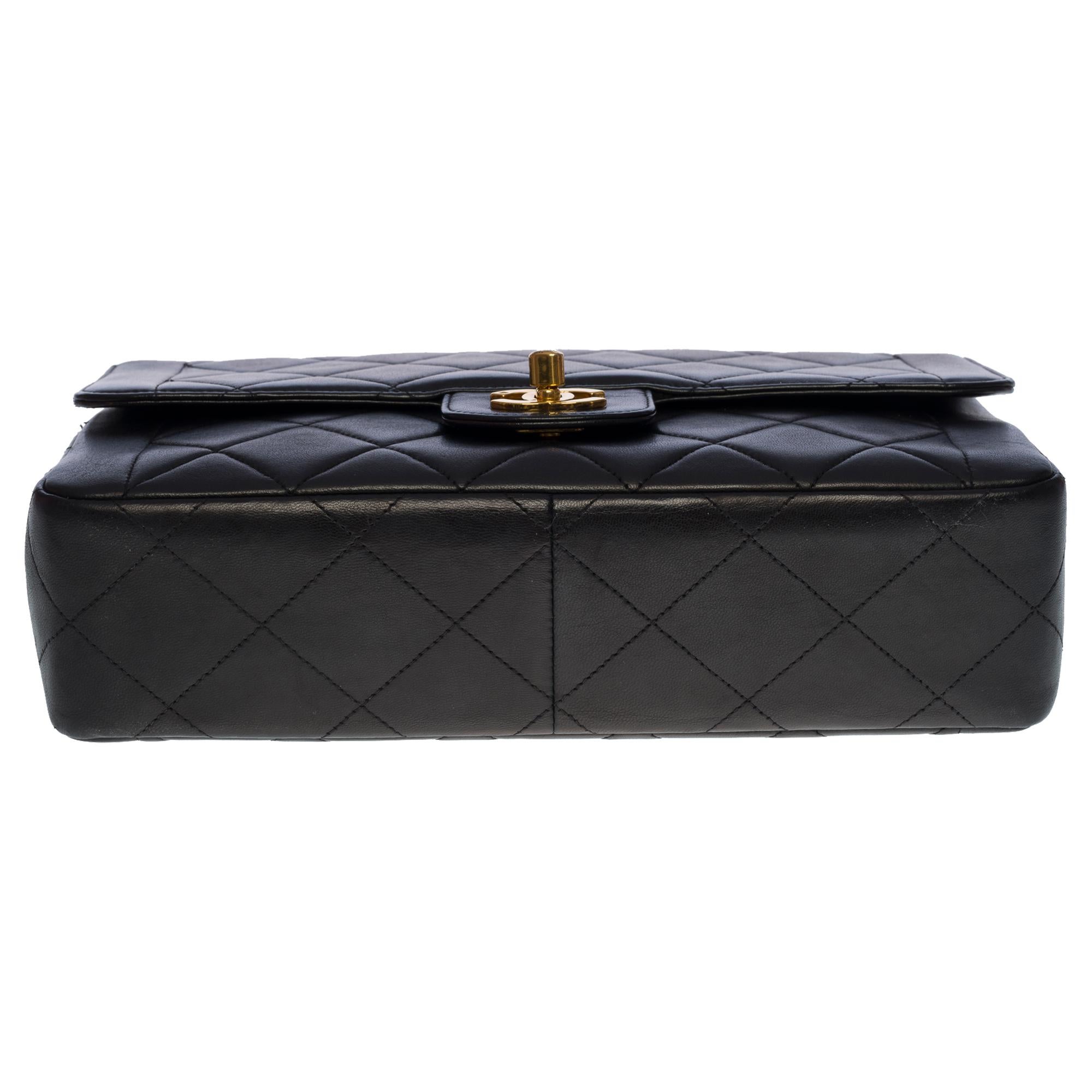Chanel Timeless/Classic double Flap shoulder bag in black quilted lambskin, GHW 5