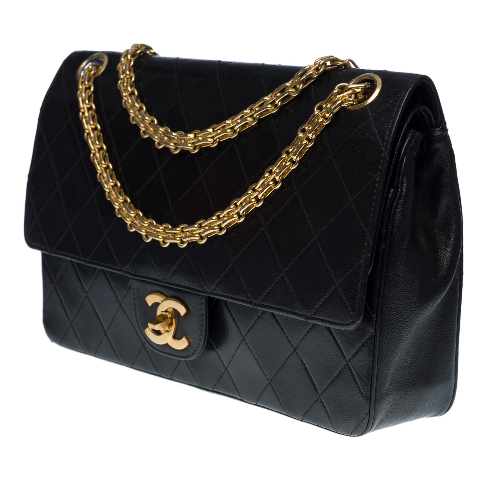 Black Chanel Timeless/Classic double flap shoulder bag in black quilted lambskin, GHW