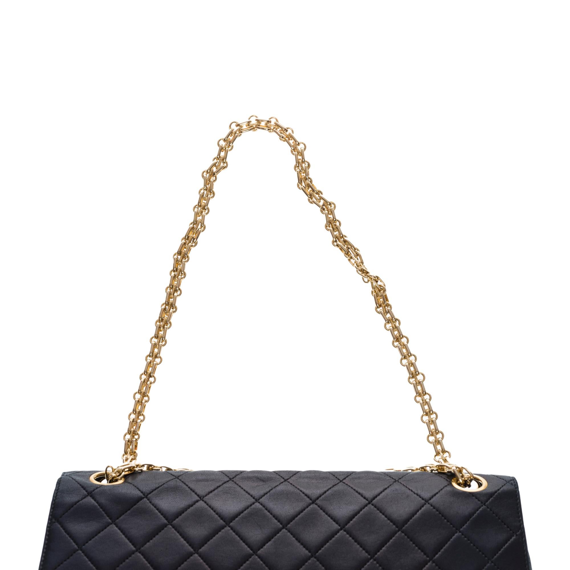 Chanel Timeless/Classic double Flap shoulder bag in black quilted lambskin, GHW 2