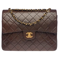 Chanel Timeless/Classic double Flap shoulder bag in brown quilted lambskin, GHW