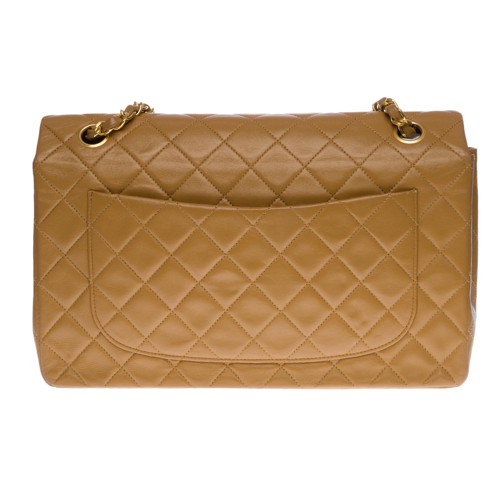Chanel Timeless/Classic Flap bag Umhängetasche aus gestepptem Lammfell in Camel::GHW (Braun)
