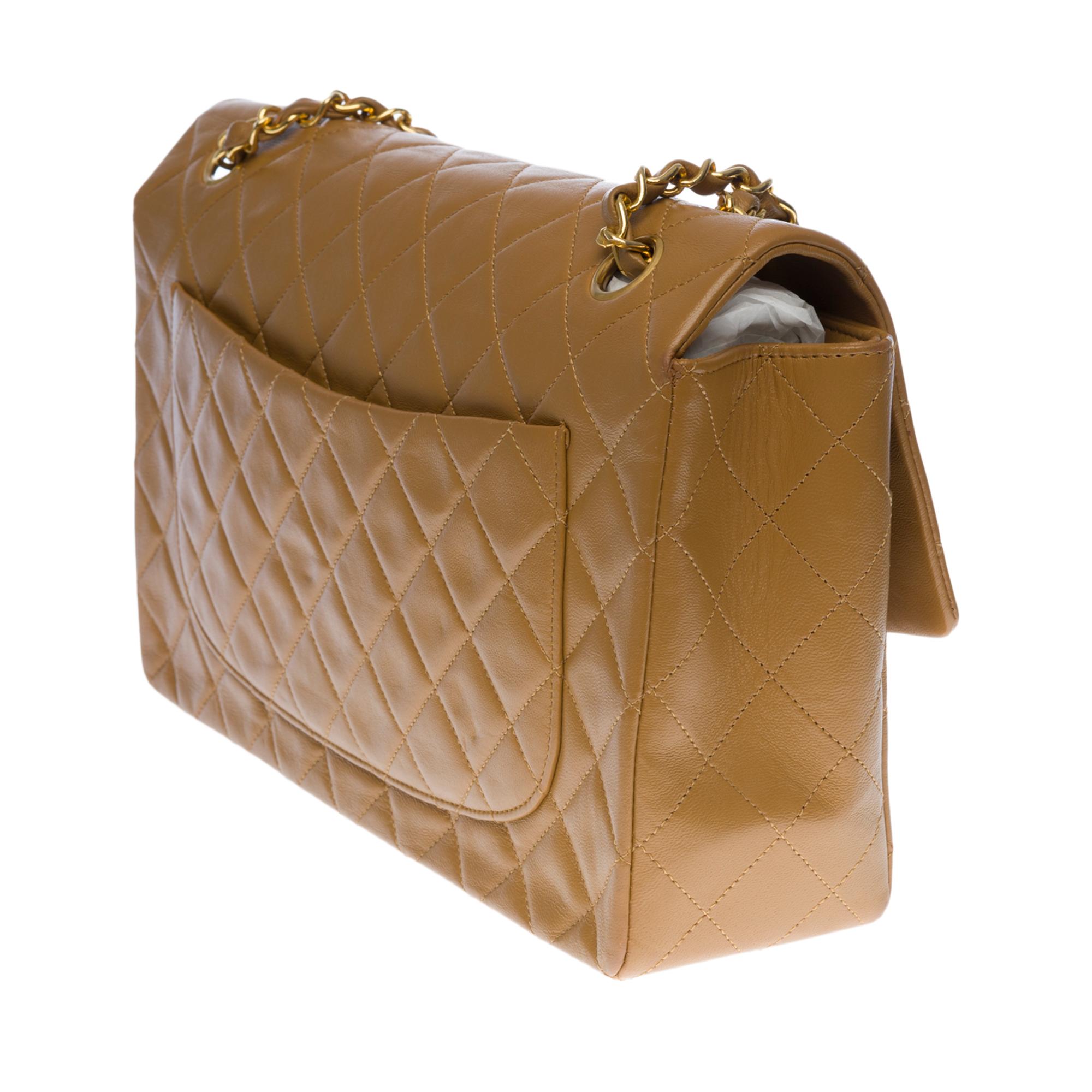 Chanel Timeless/Classic Flap bag Umhängetasche aus gestepptem Lammfell in Camel::GHW Damen