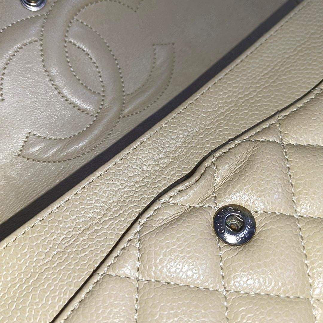 Chanel Timeless Classic Flap Beige Caviar Leather Silver Hardware, 2005-2006 For Sale 7