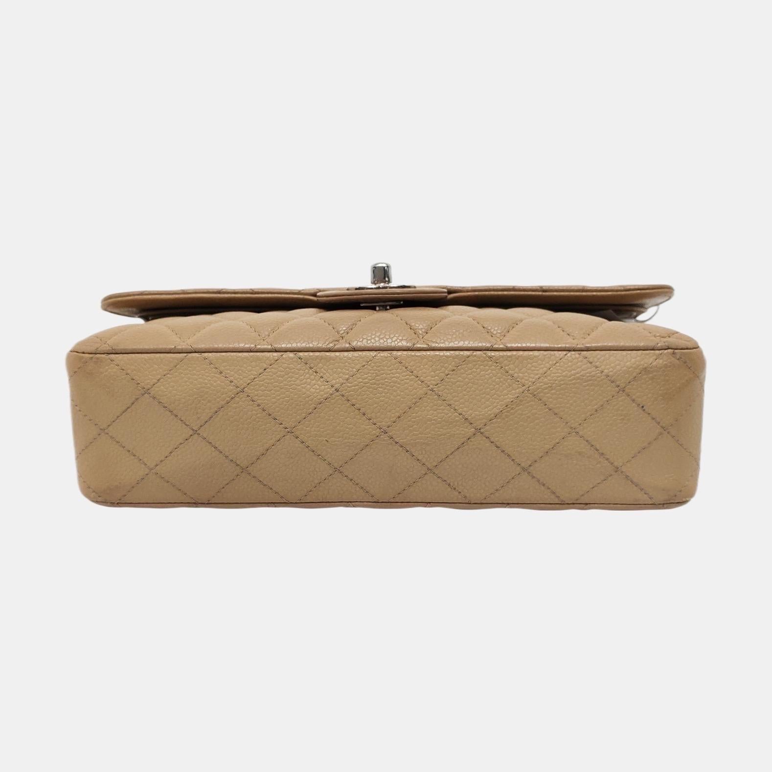 Chanel Timeless Classic Flap Beige Caviar Leather Silver Hardware, 2005-2006 For Sale 3