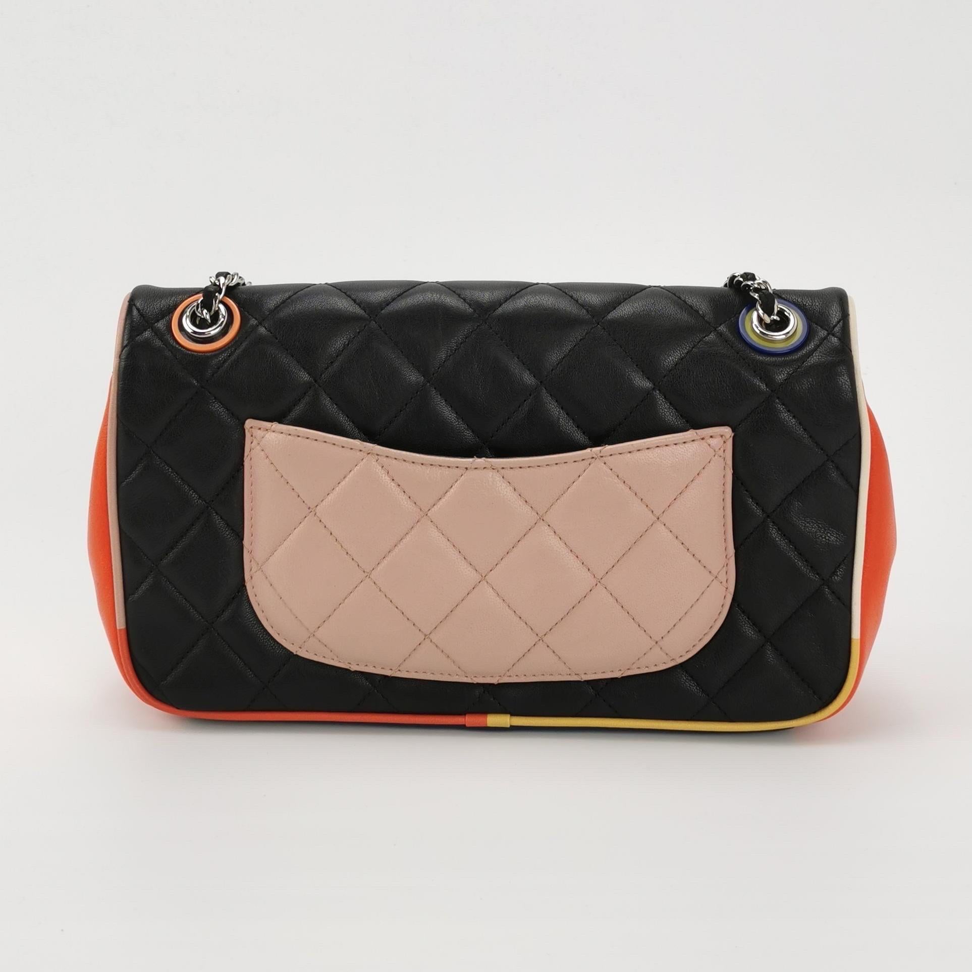 Chanel Timeless Classic Flap Lambskin Plexiglass Quilted Medium Cuba Color Black In Good Condition For Sale In AUBERVILLIERS, FR