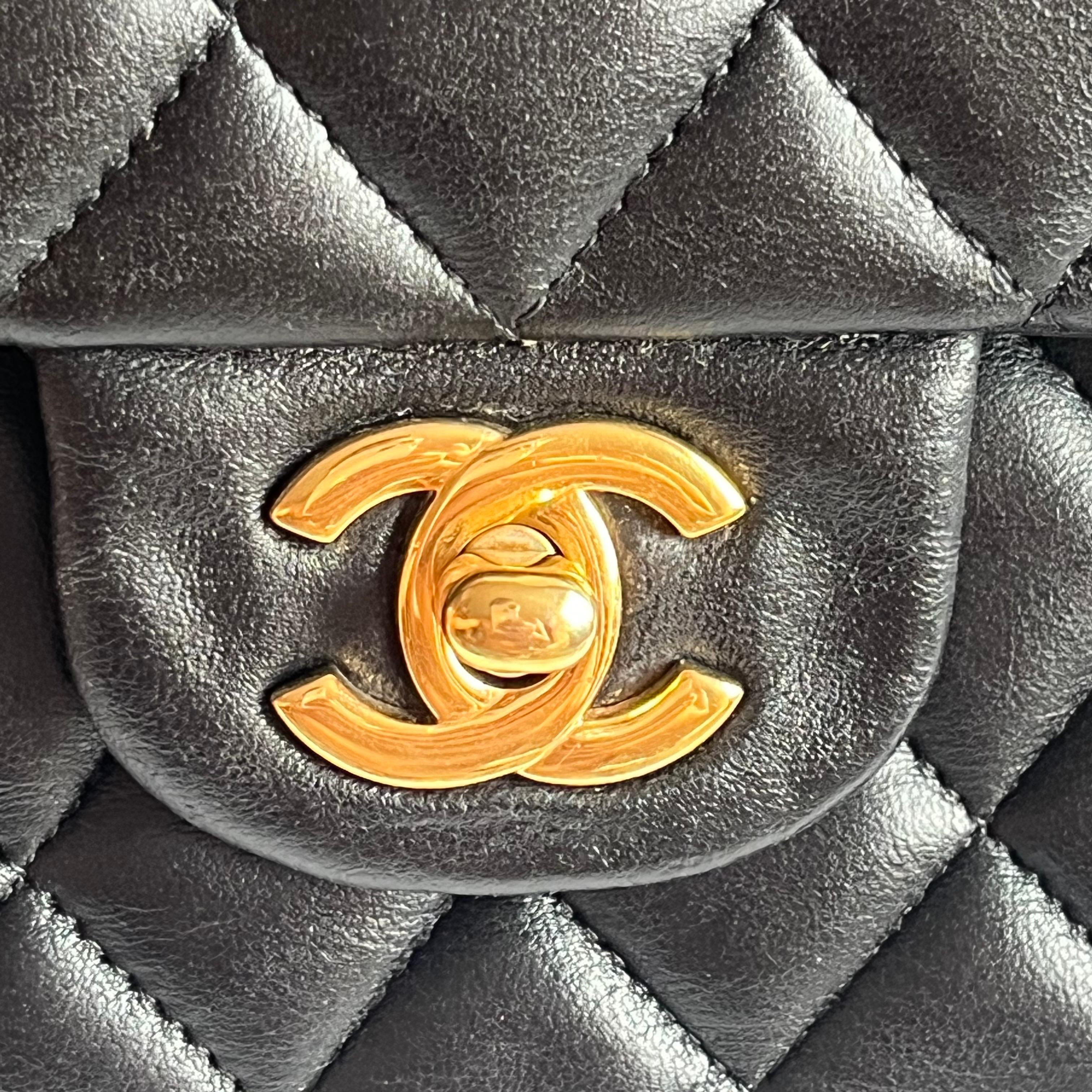 Chanel Timeless Classic Flap Medium Black Lambskin Leather Gold Hardware 2014 For Sale 9