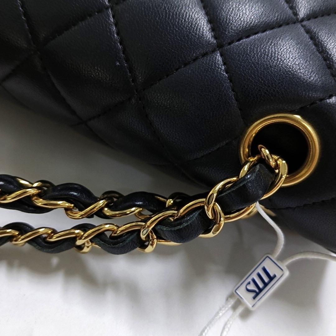 Chanel Timeless Classic Flap Medium Black Lambskin Leather Gold Hardware 2019 For Sale 6