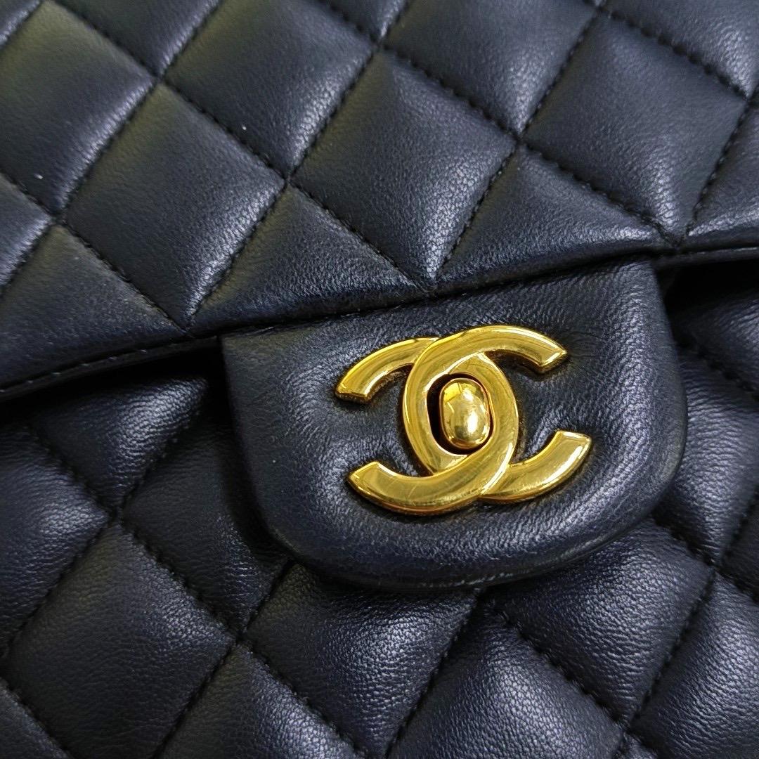 Chanel Timeless Classic Flap Medium Black Lambskin Leather Gold Hardware 2019 For Sale 15