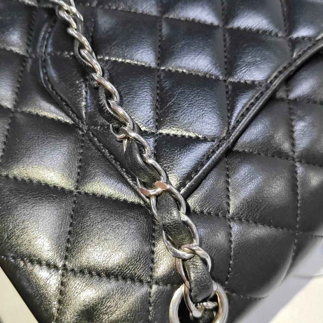 Chanel Timeless Classic Flap Medium Black Lambskin Leather Silver Hardware, 2013 9