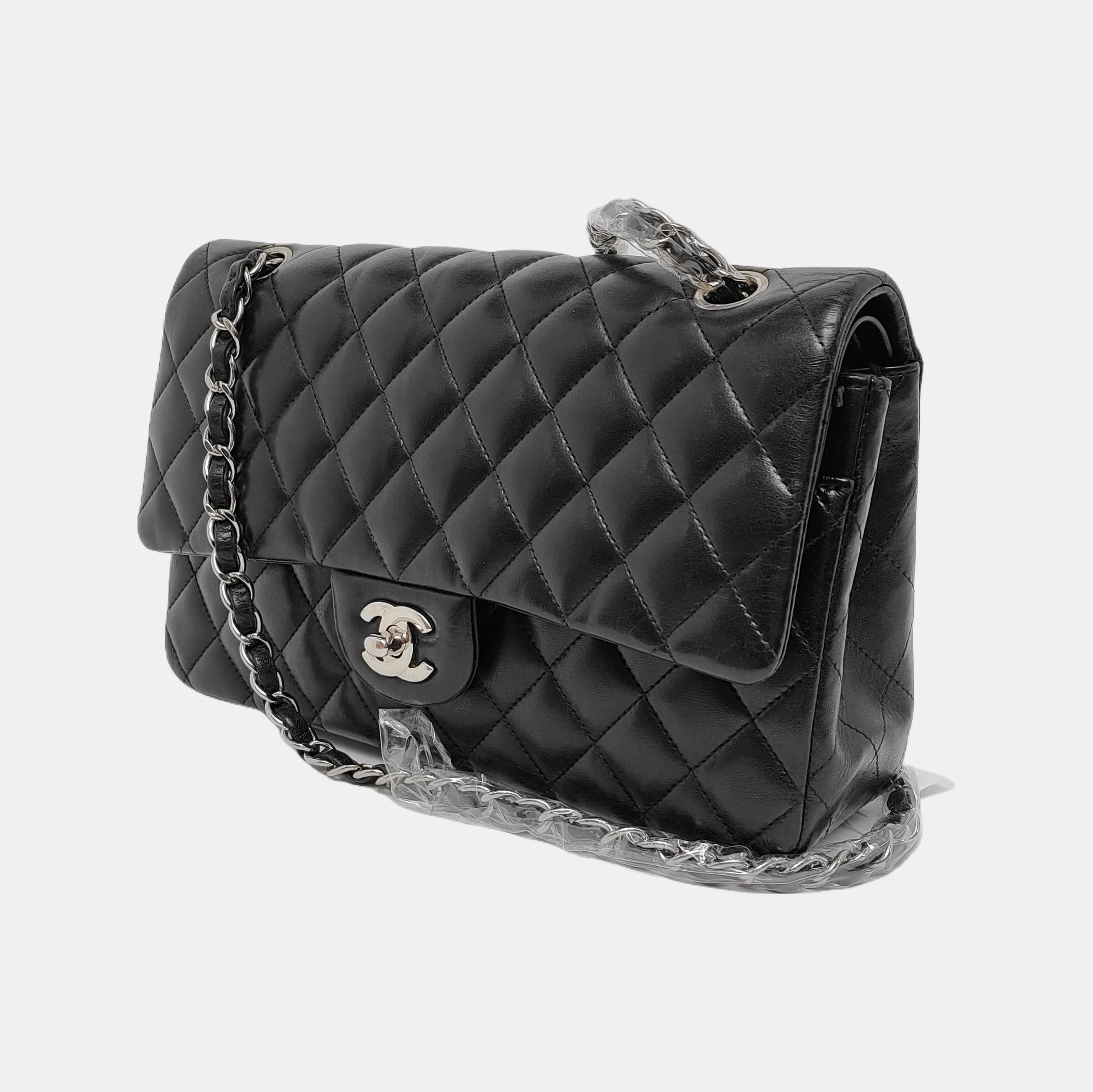 Chanel Timeless Classic Flap Medium Black Lambskin Leather Silver Hardware, 2013 In Good Condition In AUBERVILLIERS, FR