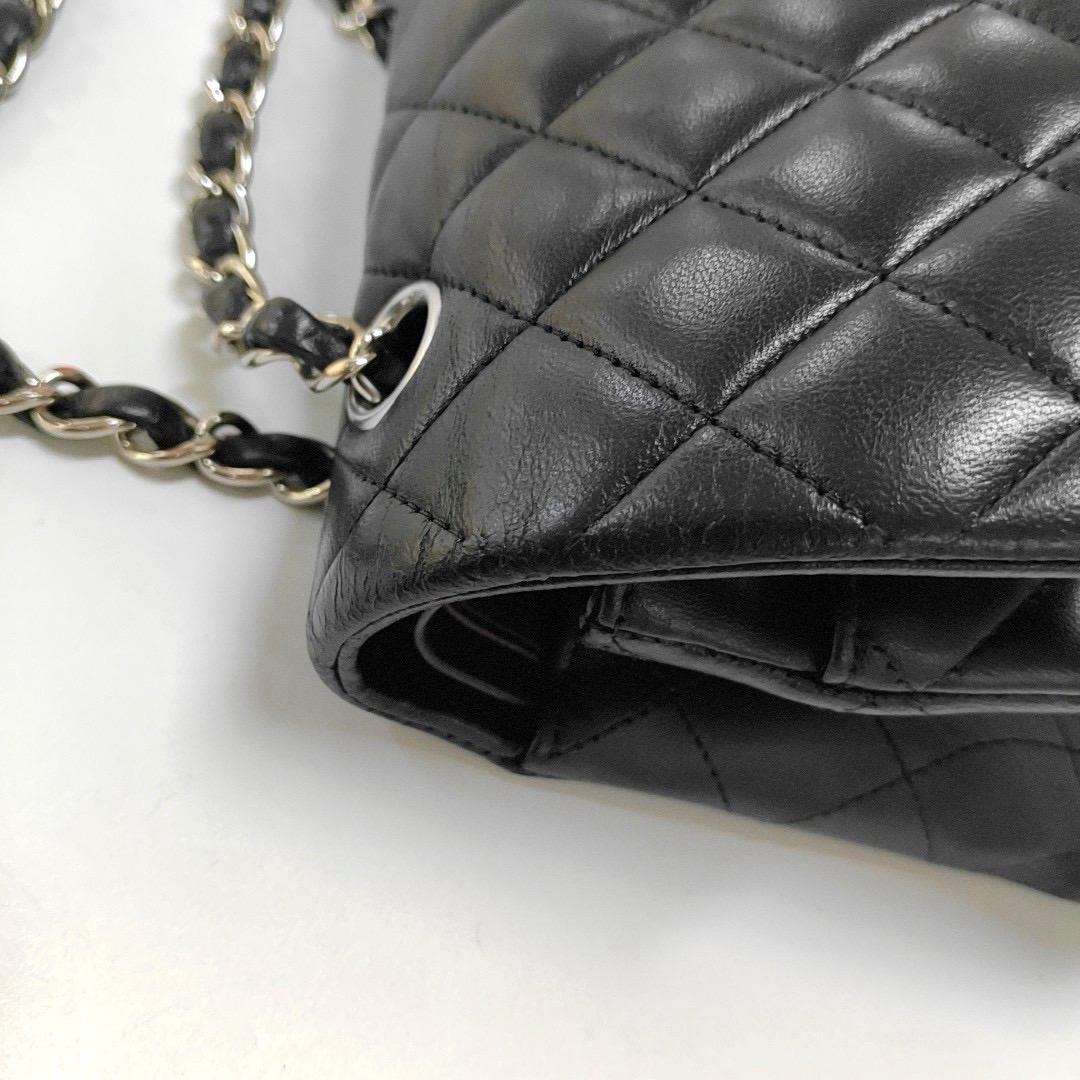 Chanel Timeless Classic Flap Medium Nero Pelle di Agnello Hardware Argento 2017 in vendita 2